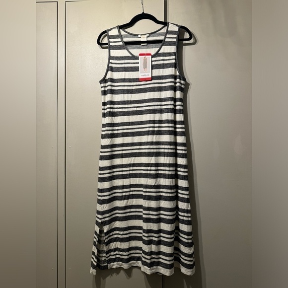 NEW Matty M Striped Dress - Picture 3 of 4